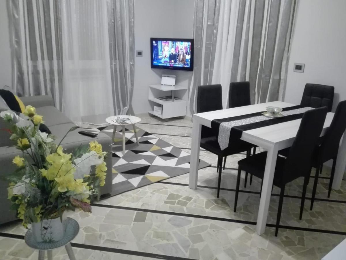 Ylli House Sanremo Apartment Bagian luar foto